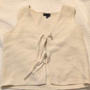 Mio Muse Cream Knit Women's Top